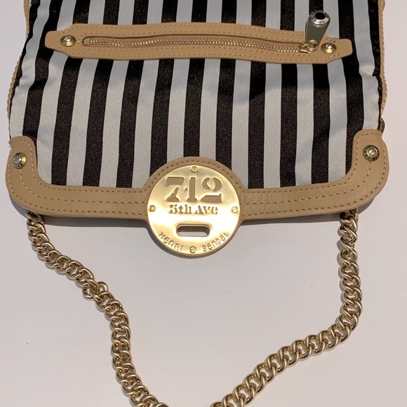 henri bendel Handbags - HENRI BENDEL VINTAGE purse stripes